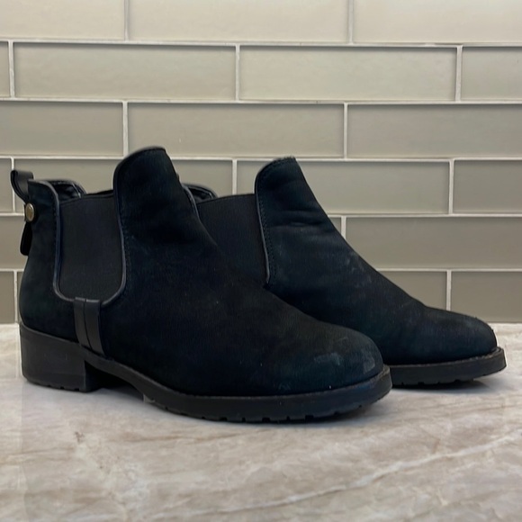 Steve Madden Graahan Suede Black Ankle Booties Size 6.5 - Picture 2 of 12